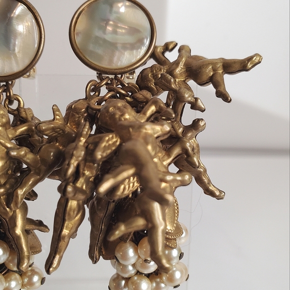 Unique French Couture Cherubs & Pearls Earrings - Picture 3 of 5